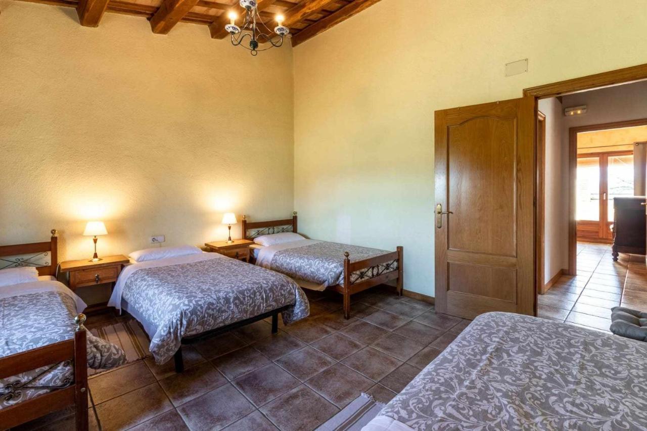Can Salva Casa Rural En Magnifico Entorno Natural Жирона Экстерьер фото