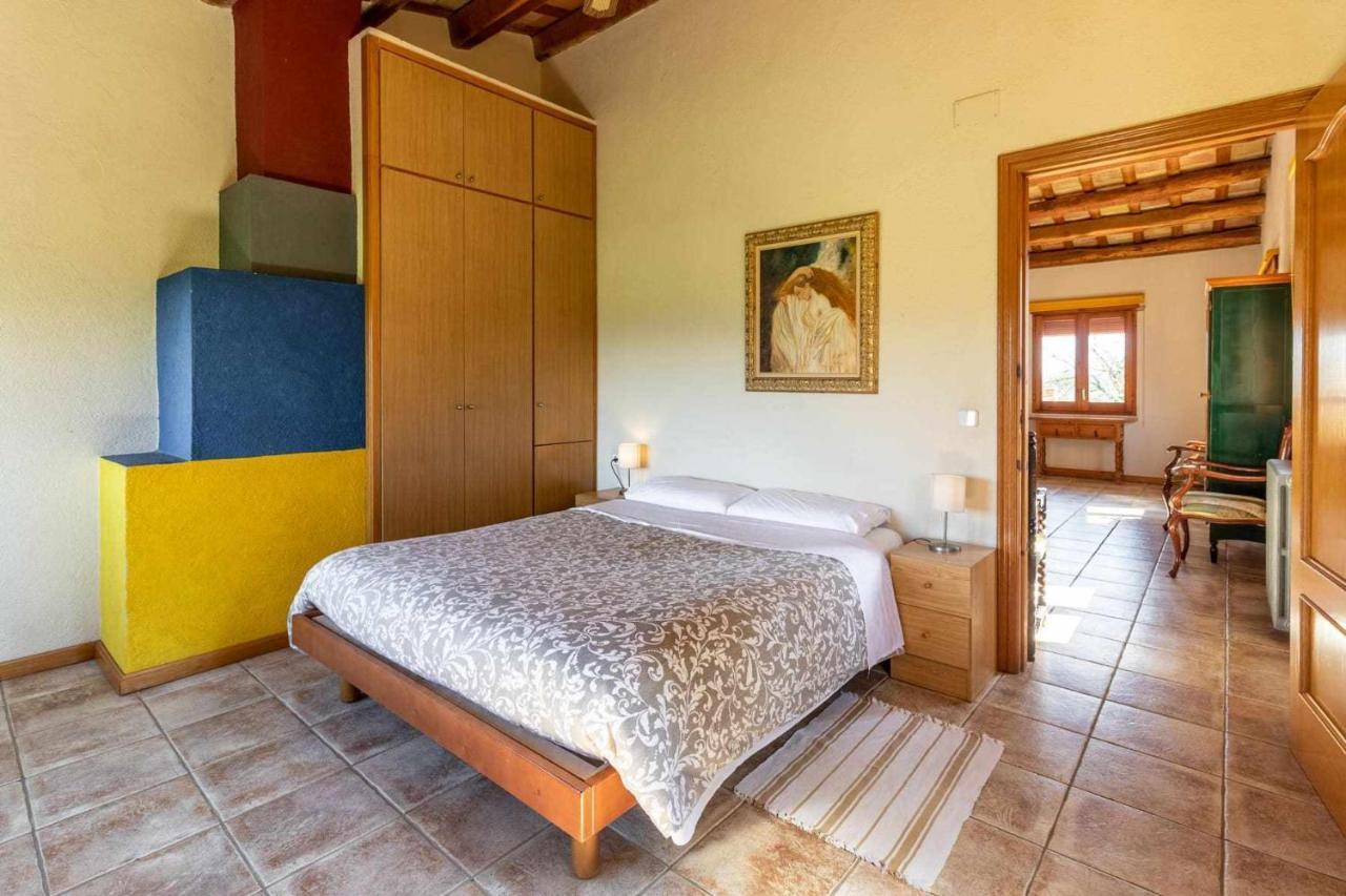Can Salva Casa Rural En Magnifico Entorno Natural Жирона Экстерьер фото